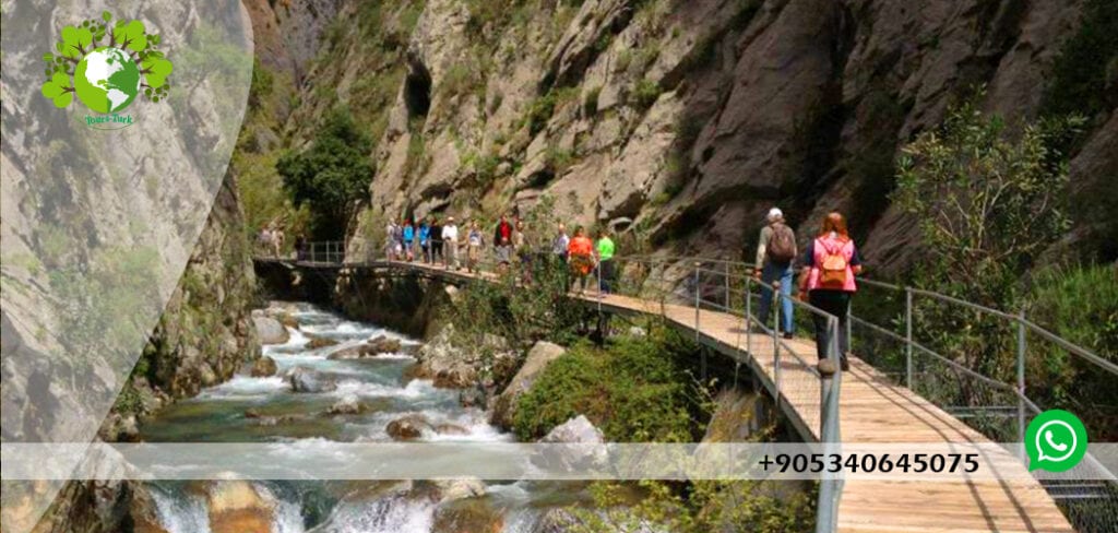 جولة في مدينة الانيا السياحية